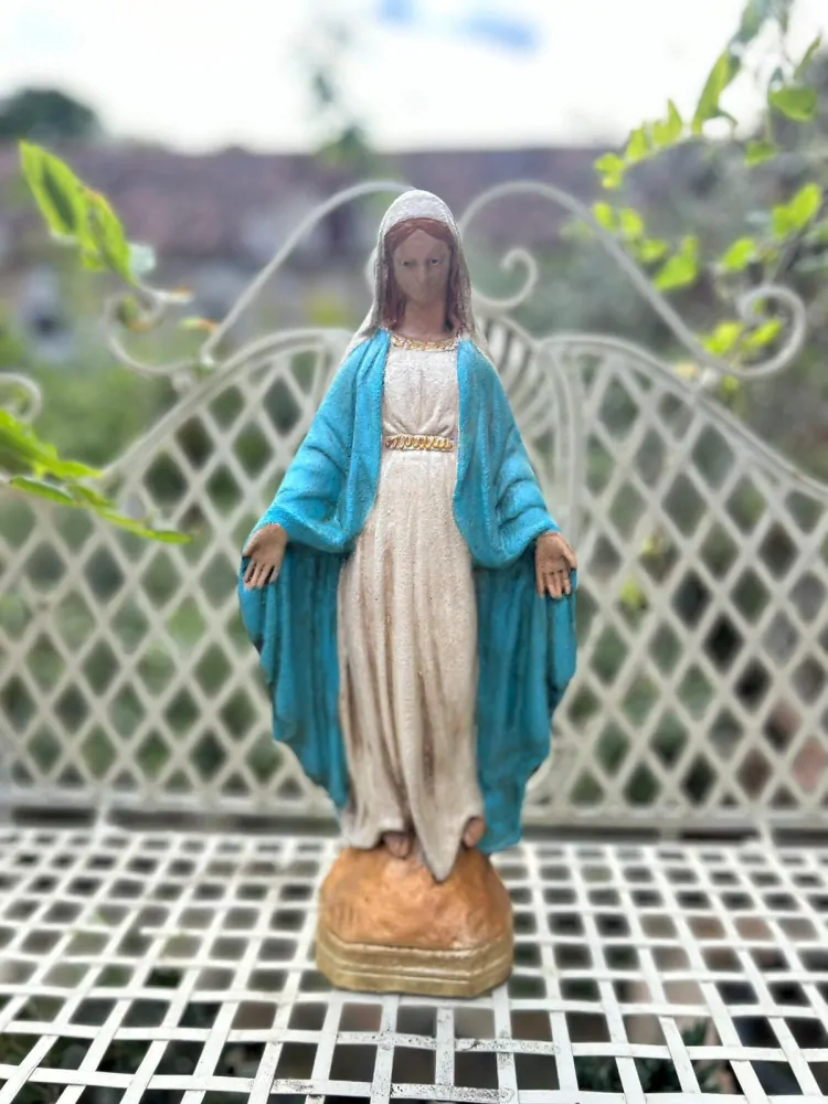 Terakotová ručně malovaná socha - Panny Marie - výška 37cm